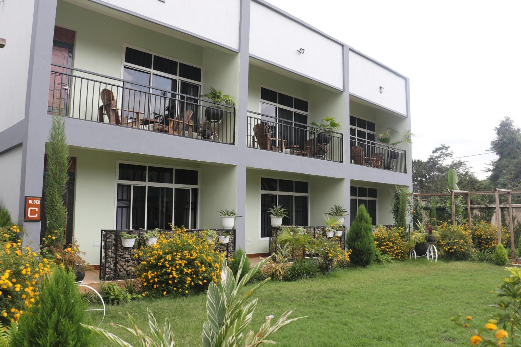 At Home Suites, Moshono Arusha Nkoanrua Kültér fotó