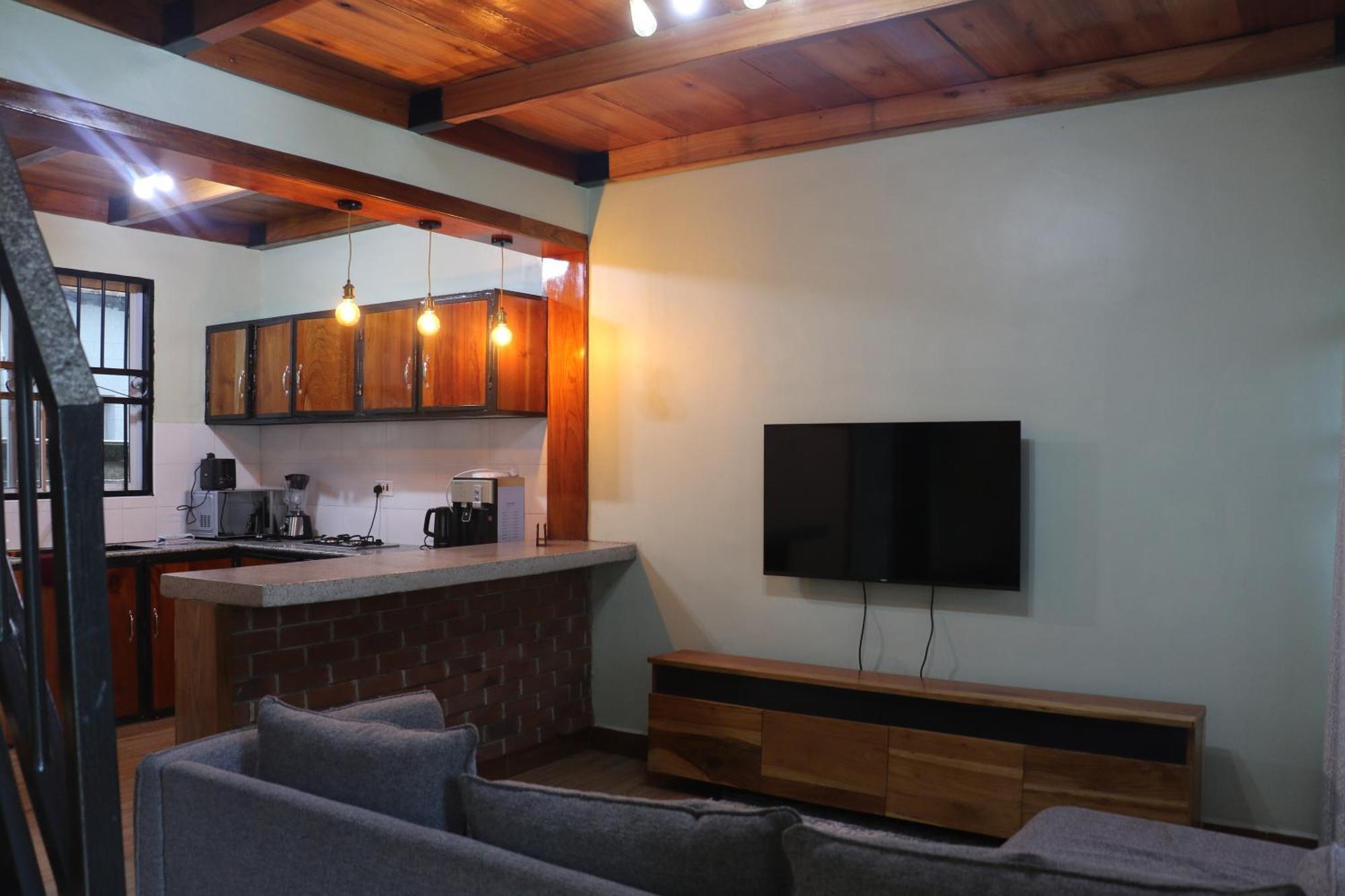 At Home Suites, Moshono Arusha Nkoanrua Kültér fotó